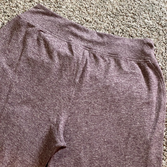 Maroon/gray Lululemon Joggers - good as new - Picture 13 of 14